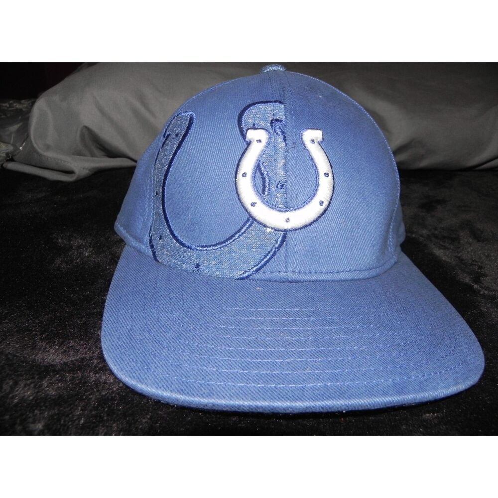 Indianapolis Colts Reebok S/M OnField NFL Equipment Stretch Fit Hat Blue